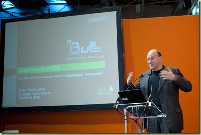 Jean-Pierre Laisne de Bull au Salon Solution Linux 2010 (9)