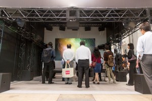 (2) NHK 8K demo (2).jpg
Cliquez sur la vignette pour visualiser l'image en grand au dessus th