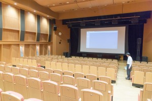 (9) NHK Research Labs (4).jpg
Cliquez sur la vignette pour visualiser l'image en grand au dessus th